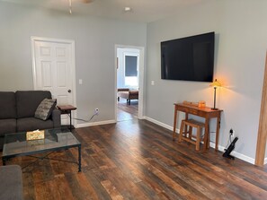 Living area - NEW Marvelous 2-bedroom house with AC in Fly Creek (Oaksville)