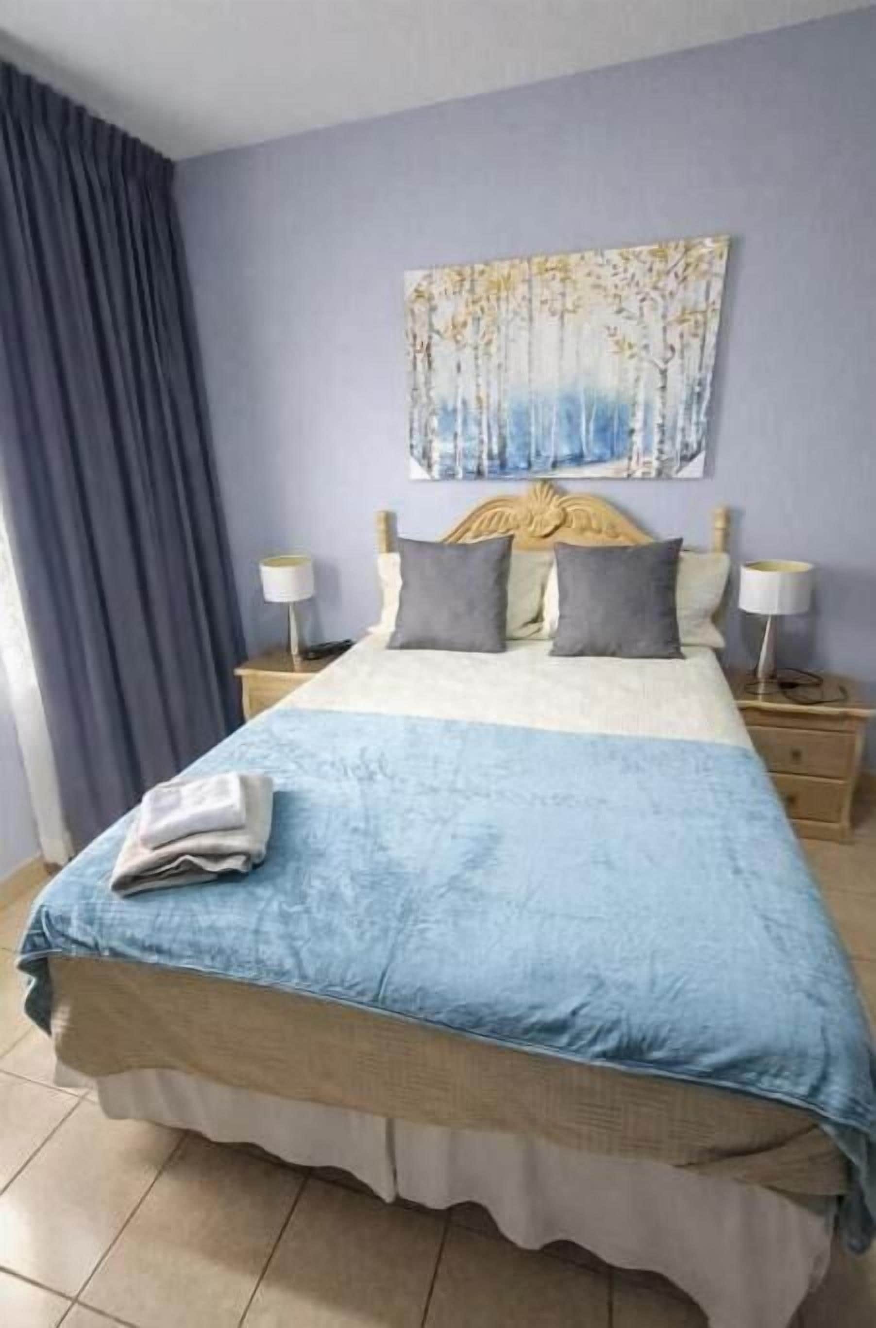 Iron/ironing board, WiFi