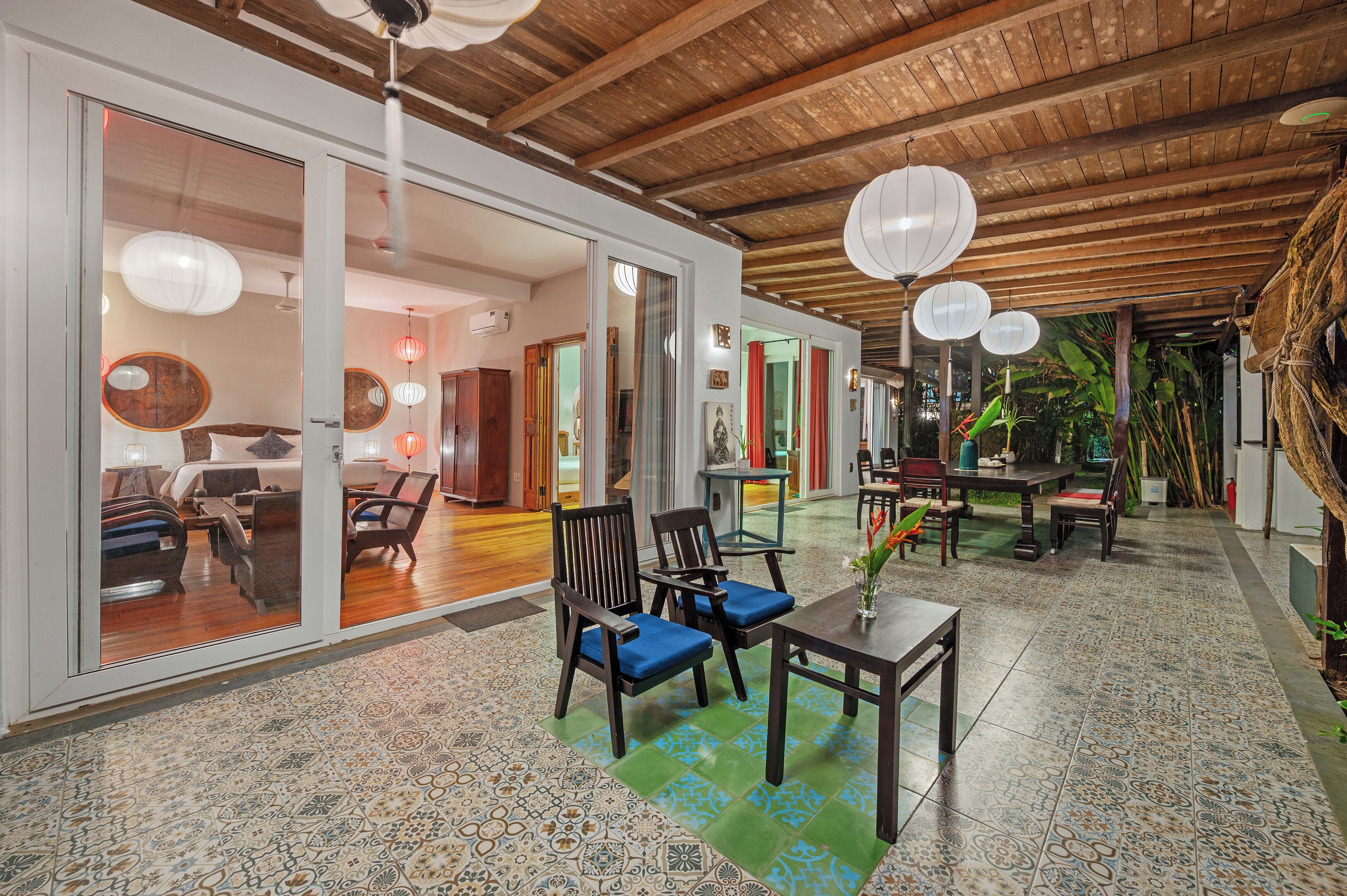 Premium Villa | Living area | 55-inch LCD TV with cable channels, fireplace