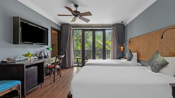 Luxury Double or Twin Room, 1 King Bed, Air conditioning, Garden View | Premium bedding, memory-foam beds, free minibar, in-room safe