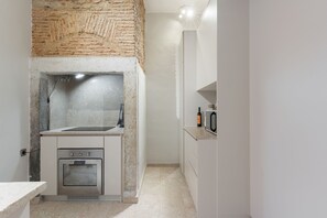 House - Bairro Alto Concept by Homing (Lisbon)