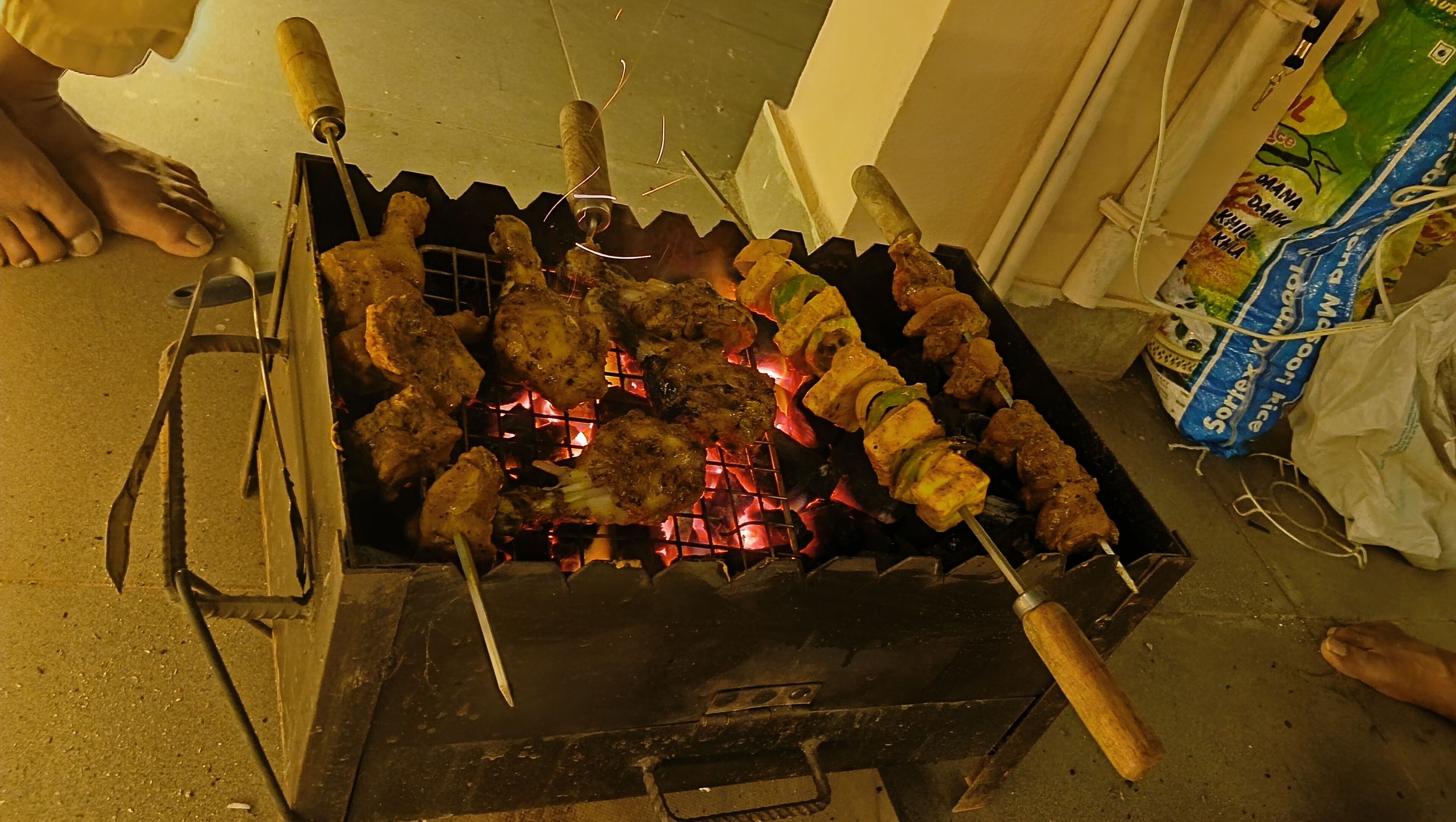 Alimentos y bebidas