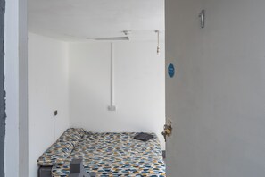 Double Room - Room 1 - The Archers (Southampton)