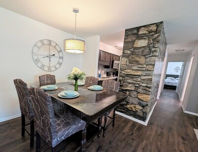 Eclips 2-bedroom condo in Central Raleigh