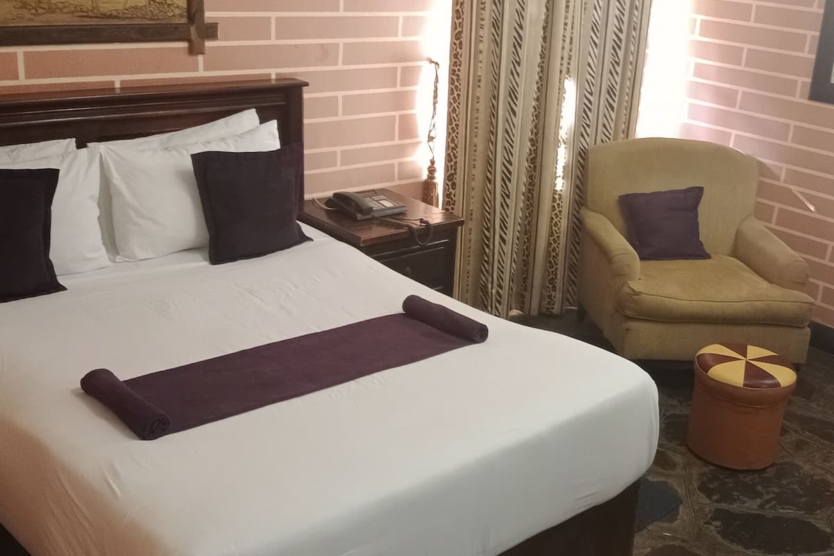 Standard-Doppelzimmer, Veranda, Gartenblick | Bügeleisen/Bügelbrett, kostenloses WLAN