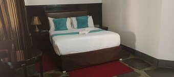 The Big Five Lodge 