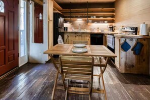 Dining - Dreamy Mountaintop Escape for Two | Sauna & Views (Blue Ridge)
