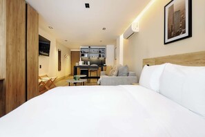 1 間睡房、書桌、熨斗/熨衫板、Wi-Fi