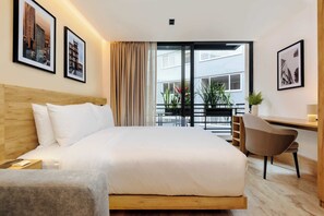 1 bedroom, desk, iron/ironing board, WiFi - w* | Stylish Loft w/ Balcony in Parque Mexico (Ciudad de México)