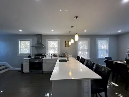 Home with 4-Bed, 2-Bath in Cranston