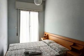 2 bedrooms - RG007 - Bellaria, comfortable three-room apartment 100 meters from the sea (Bellaria-Igea Marina)