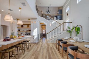 Dining - 7BR Estate, Heated Pool, Hot Tub, Cabana Theater (Austin)