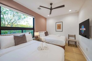 Iron/ironing board, travel crib, WiFi, bed sheets