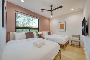 Iron/ironing board, travel crib, WiFi, bed sheets