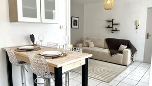 Uklassifisert bilde, 2 av 9, knapp