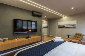 1 bedroom, iron/ironing board, WiFi, bed sheets - #TR1204 | Cyclinn Faria Lima Itaim (Itaim Bibi)