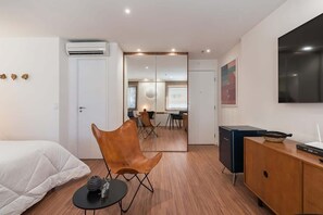 1 bedroom, iron/ironing board, WiFi, bed sheets - #TR1306 | Cyclinn Faria Lima Itaim (Itaim Bibi)