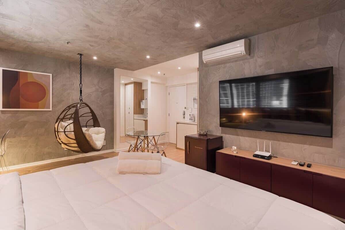 Iron/ironing board, WiFi