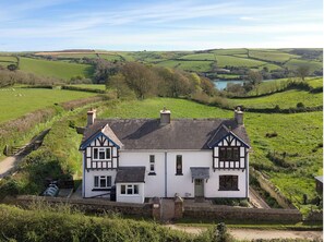 Exterior - Scoble Cottage: An Estuary Retreat (South Pool)