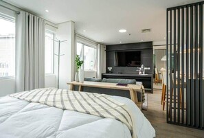 1 bedroom, iron/ironing board, WiFi, bed sheets - #RD2313 | Cyclinn Vila Olímpia (Vila Olímpia)