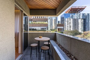 Outdoor dining - #TB604 – Cyclinn Berrini Brooklin – Flat Famíllia (Berrini)