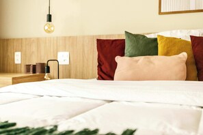 1 bedroom, iron/ironing board, WiFi, bed sheets - #RD1306 | Cyclinn Vila Olímpia (Vila Olímpia)