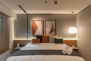 1 bedroom, iron/ironing board, WiFi, bed sheets - #RD205 | Cyclinn Vila Olímpia (Vila Olímpia)