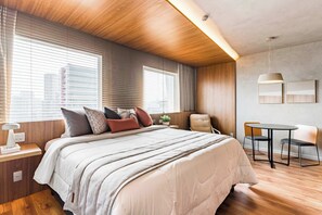 1 bedroom, desk, iron/ironing board, WiFi - #BE1809 | Cyclinn Vila Olímpia Berrini (Berrini)