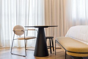 Fer et planche à repasser, Wi-Fi, draps fournis