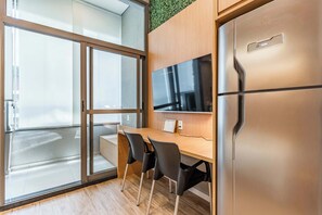 Interior - Studio Completo a 100m do Metrô Brooklin | HM205 (Brooklin)