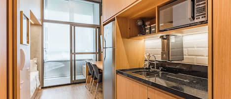 Fridge, microwave, coffee/tea maker, toaster