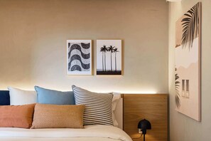 Desk, WiFi, bed sheets - #MY709 | Cyclinn Pinheiros (Pinheiros)