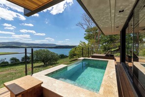 Pool - @morro.redondo | Bangalô da Água (Cássia)
