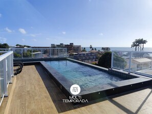 Apartamento premium, acesso à piscina | Piscina
