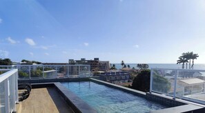 Premium Apartment, Pool Access | Kolam renang
