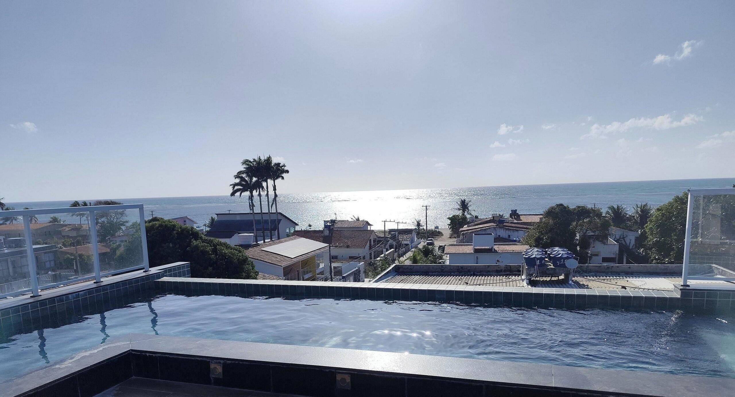 Premium Apartment, Pool Access | Pool