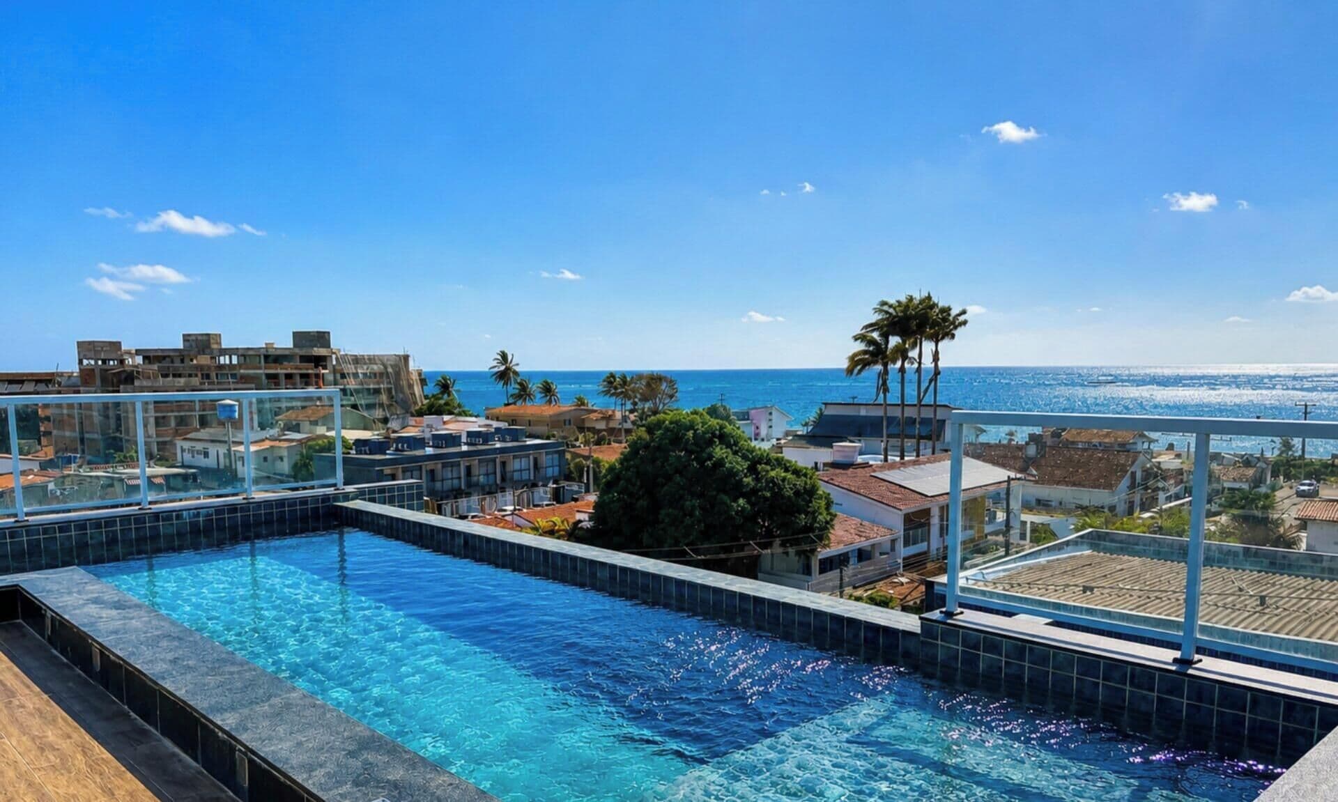 Premium Apartment, Pool Access | Pool
