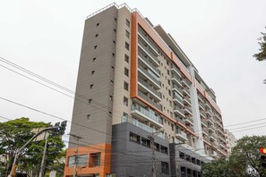 Exterior - Studio Completo a 500m do Metrô Borba Gato | AD503 (Brooklin)