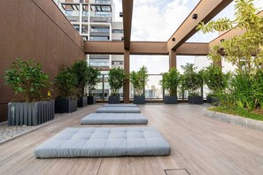Property grounds - Studio Completo a 100m do Metrô Brooklin | HM1113 (Brooklin)