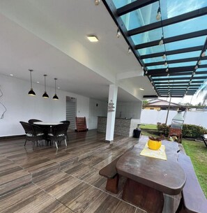 Chalet | Speisen im Freien