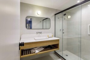 Shower, hair dryer, towels, shampoo - #EB904 | Cyclinn Brooklin Santo Amaro (Brooklin)