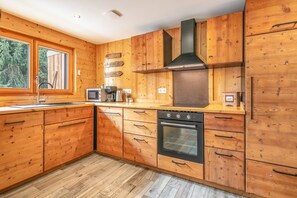 Fridge, microwave, oven, dishwasher - Le Valhalla Chamrousse - Proche Télécabines (Chamrousse)