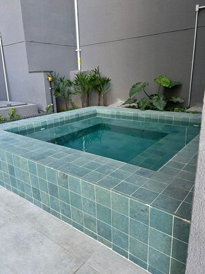 Pool - Studio Completo a 5min do Consulado | LB422 (Santo Amaro)
