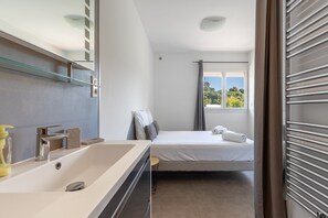 Room - Le Cocon des Echoppes - À 200 m de la plage (Grosseto-Prugna)