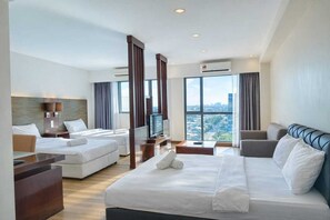 Iron/ironing board, WiFi, bed sheets - Ming SCSP Kota Kinabalu City Centre @ ZacoSuites (Kota Kinabalu)