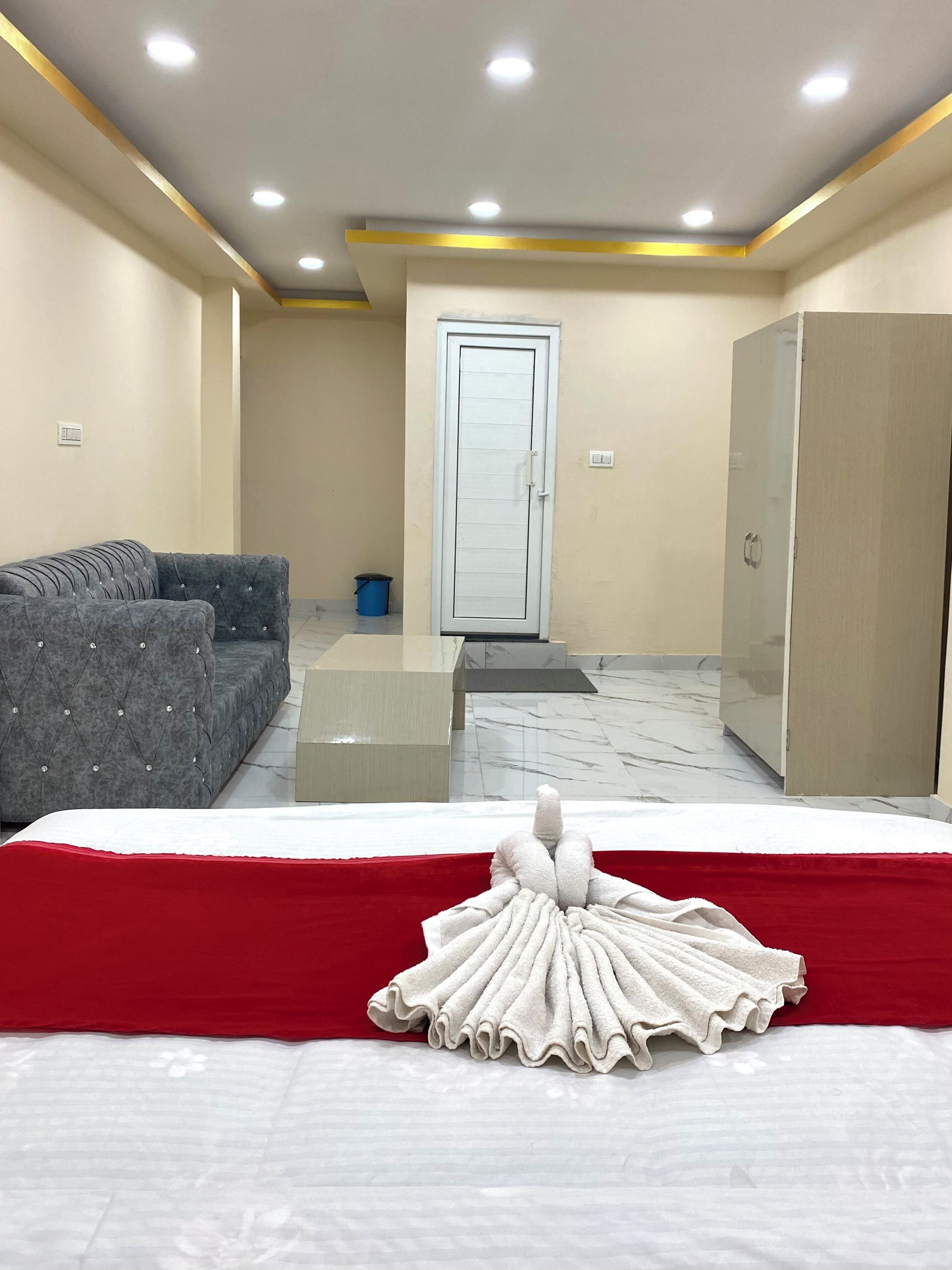 المنشأة من الداخل