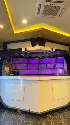 Bar (en la propiedad)