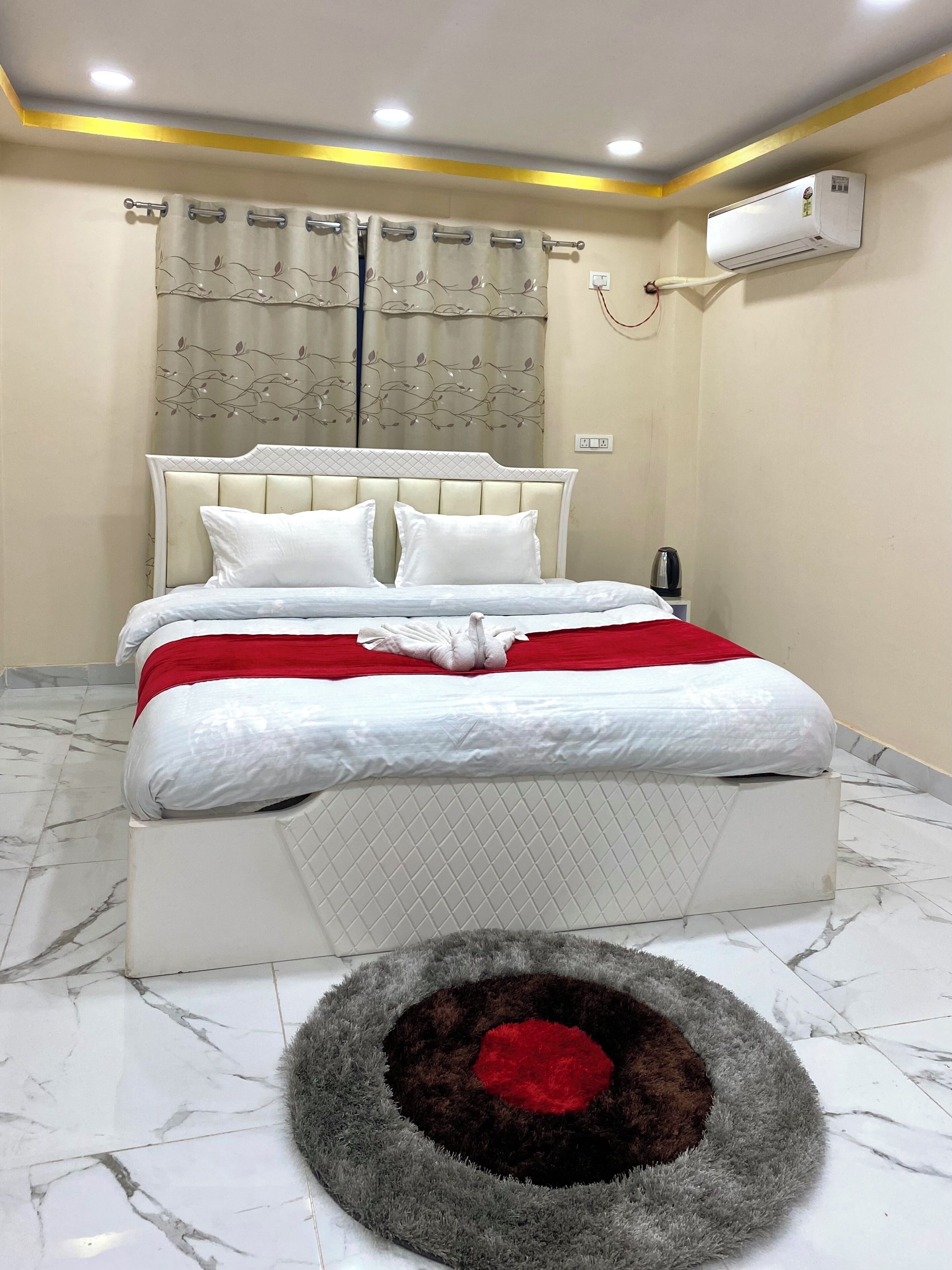 Single Room, 1 Queen Bed