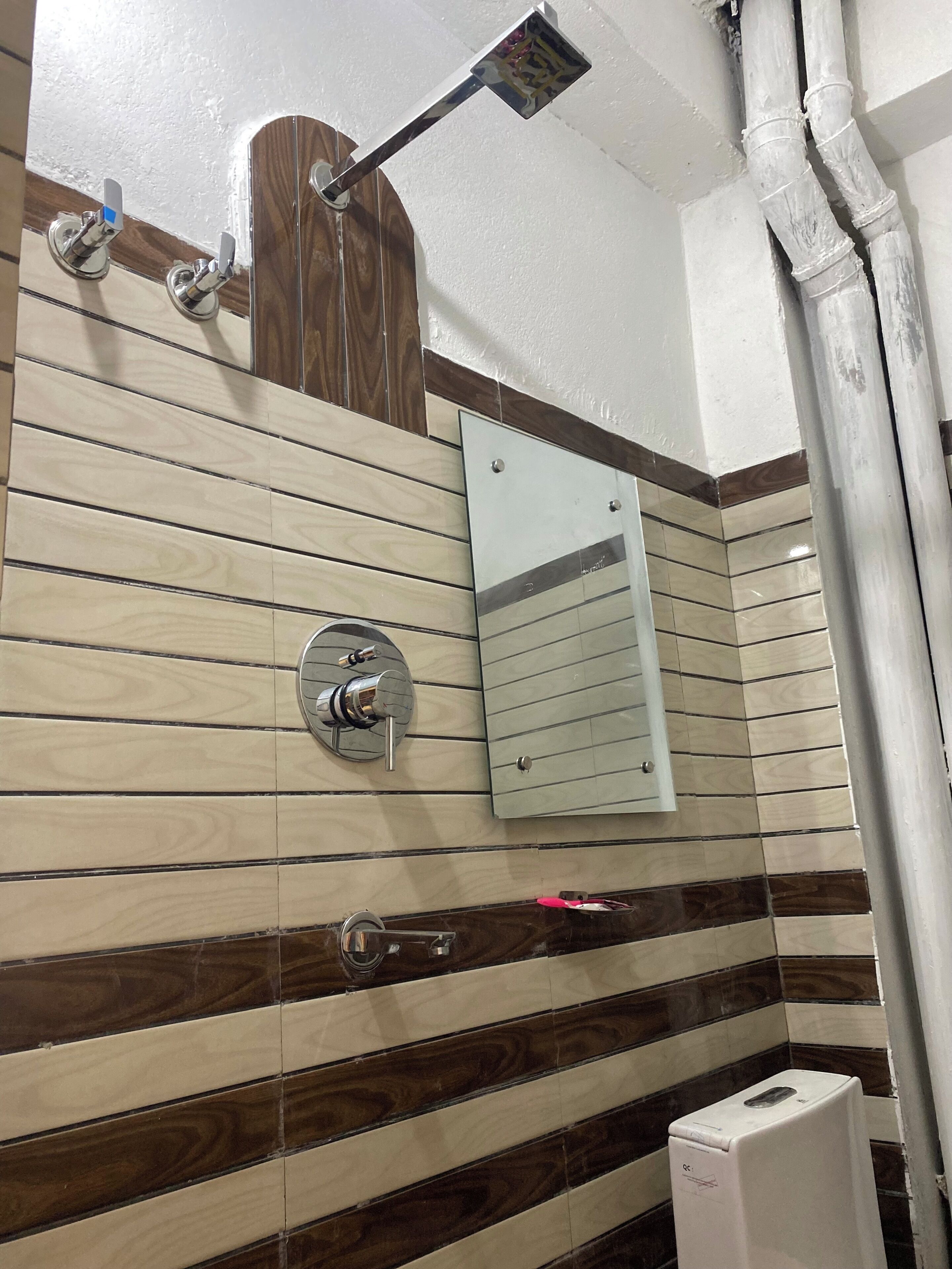 Kamar Double atau Twin Comfort, pemandangan sungai | Kamar mandi