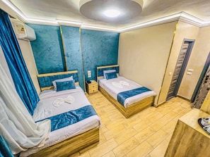 Panoramic Double or Twin Room - luxury oriental pyramids inn (Giza)